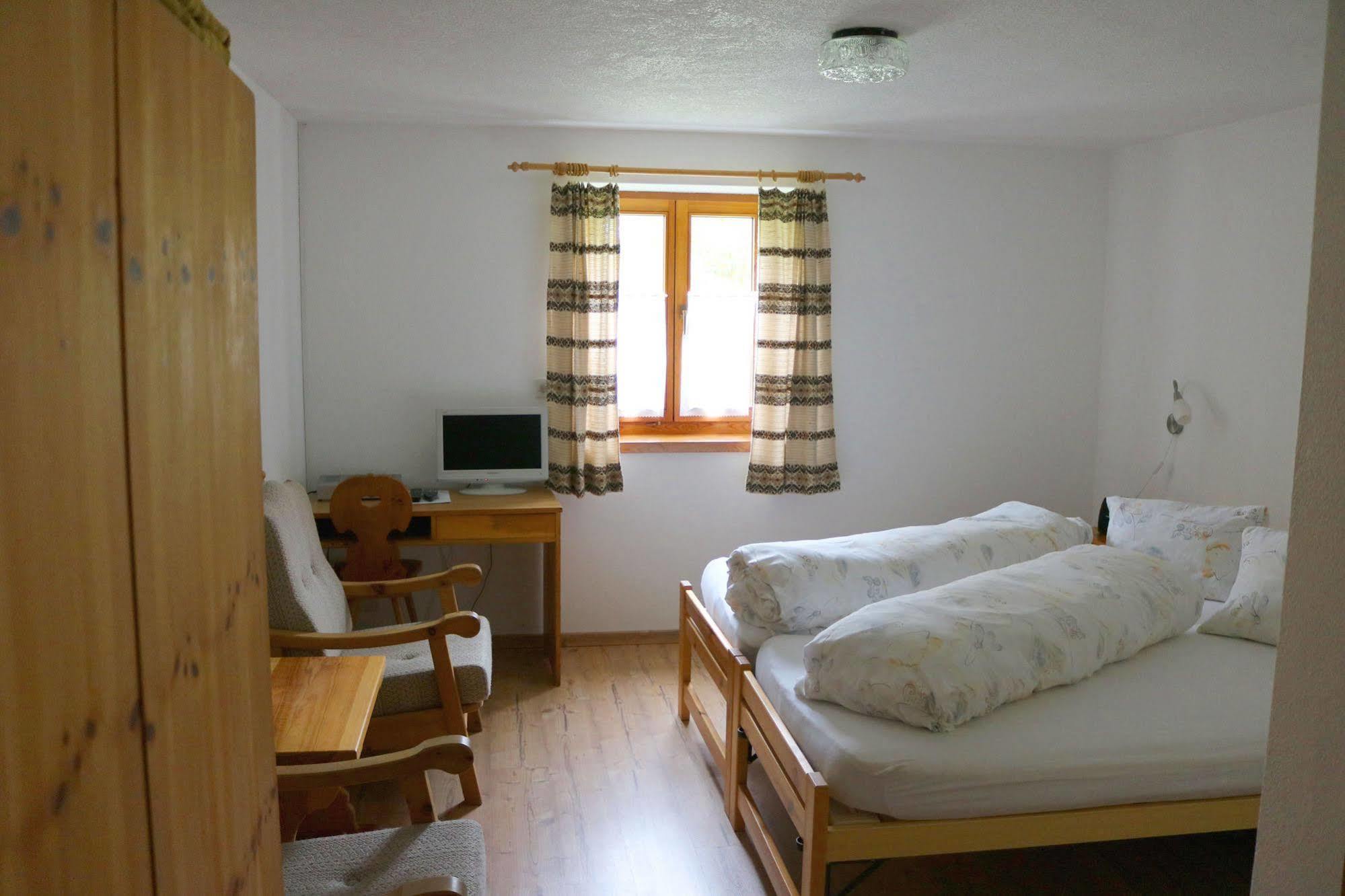 Chasa Randulina Bed & Breakfast Santa Maria Val Muestair Exterior photo